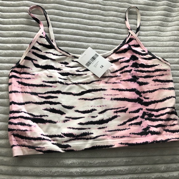 Brand New Forever 21 Cute Tank Top Size 1X - Picture 1 of 4